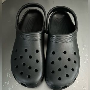 Men’s Black crocs